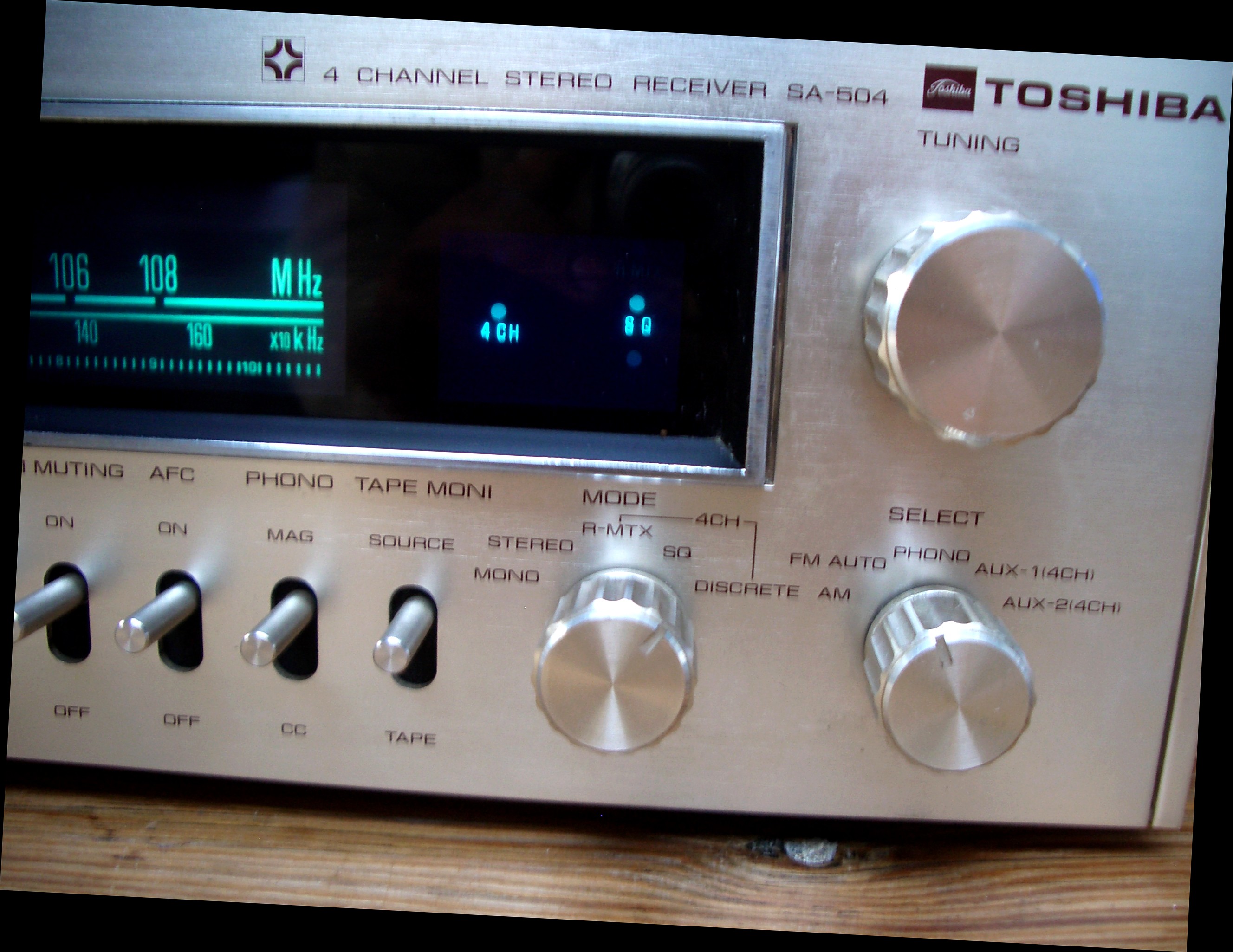 Toshiba sa-504 amp 4 channel stereo amplifier receiver vintage 1972