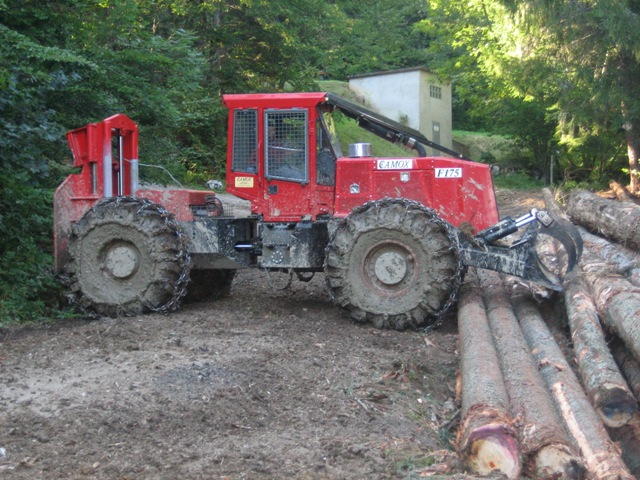 tracteur forestier camox