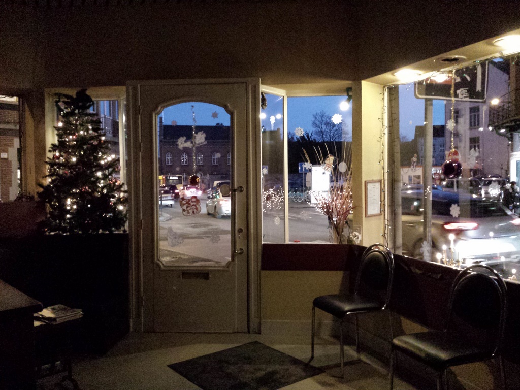 13122006145215278911832233.jpg