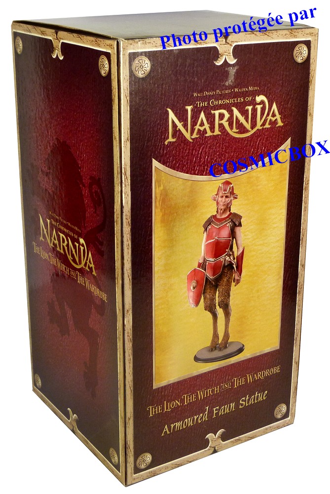 Figurine en r&eacute;sine NARNIA statuette le FAUNE en armure