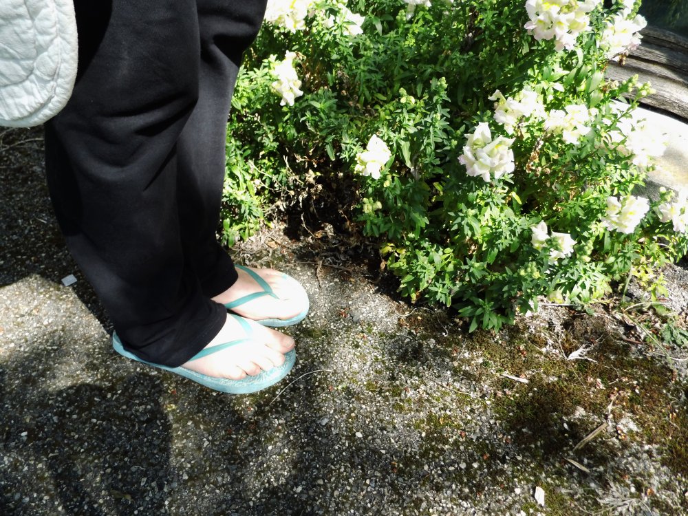 Les tongs de ma p'tite femme d'amour