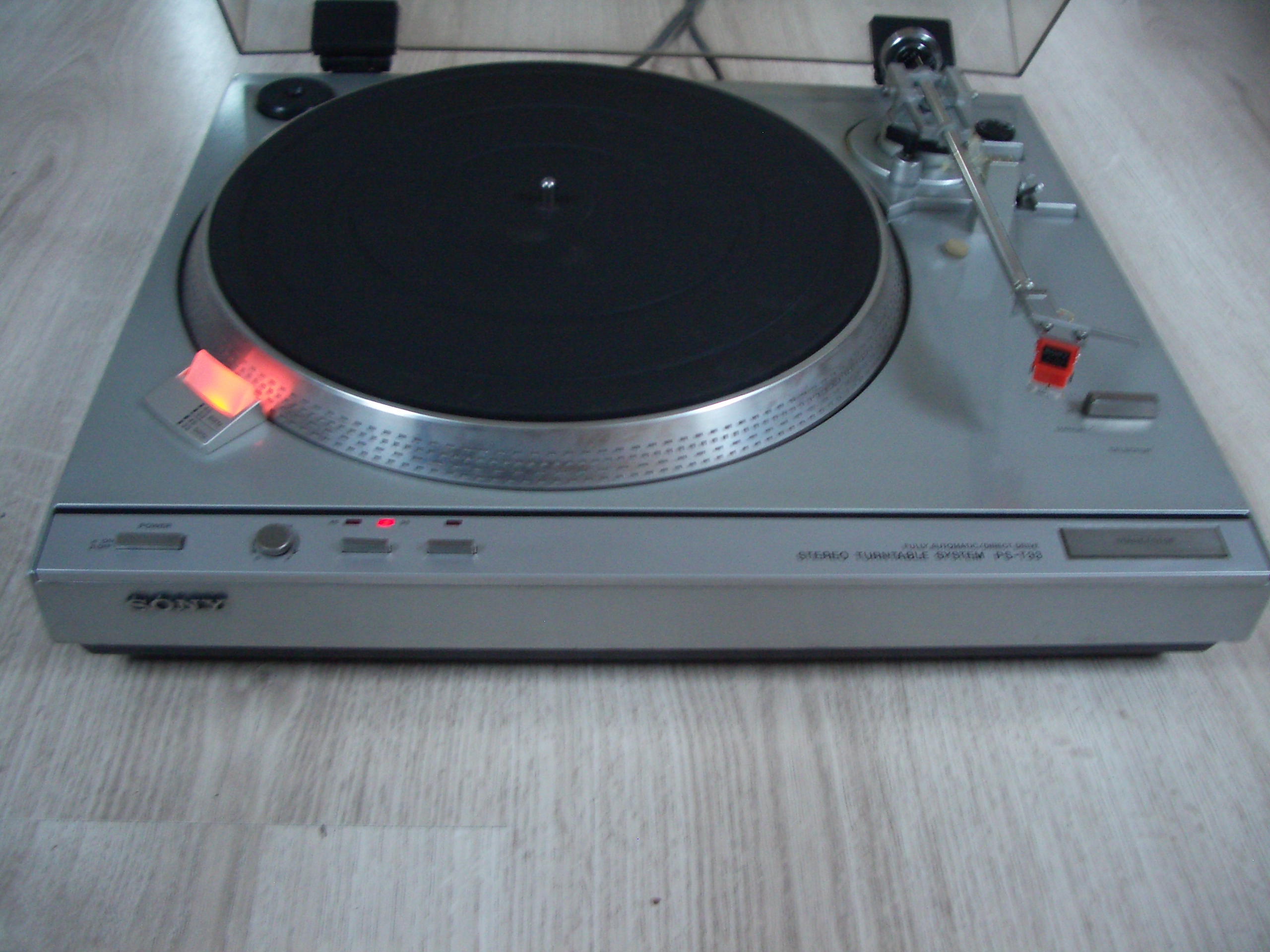 Platine Vinyl SONY PST33 Fully Automatic Direct Drive Stereo Turntable