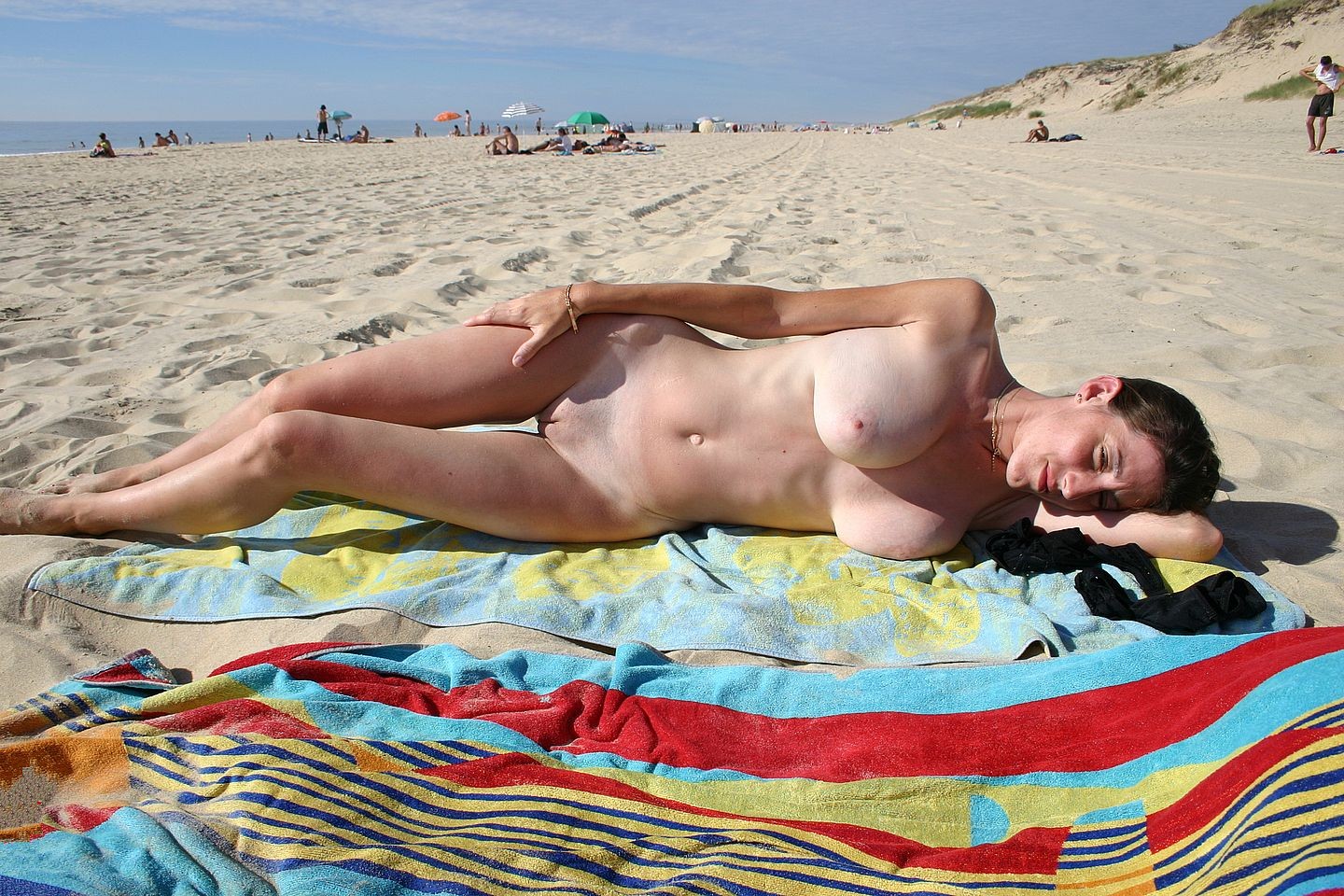 Nudist beach amateur photos