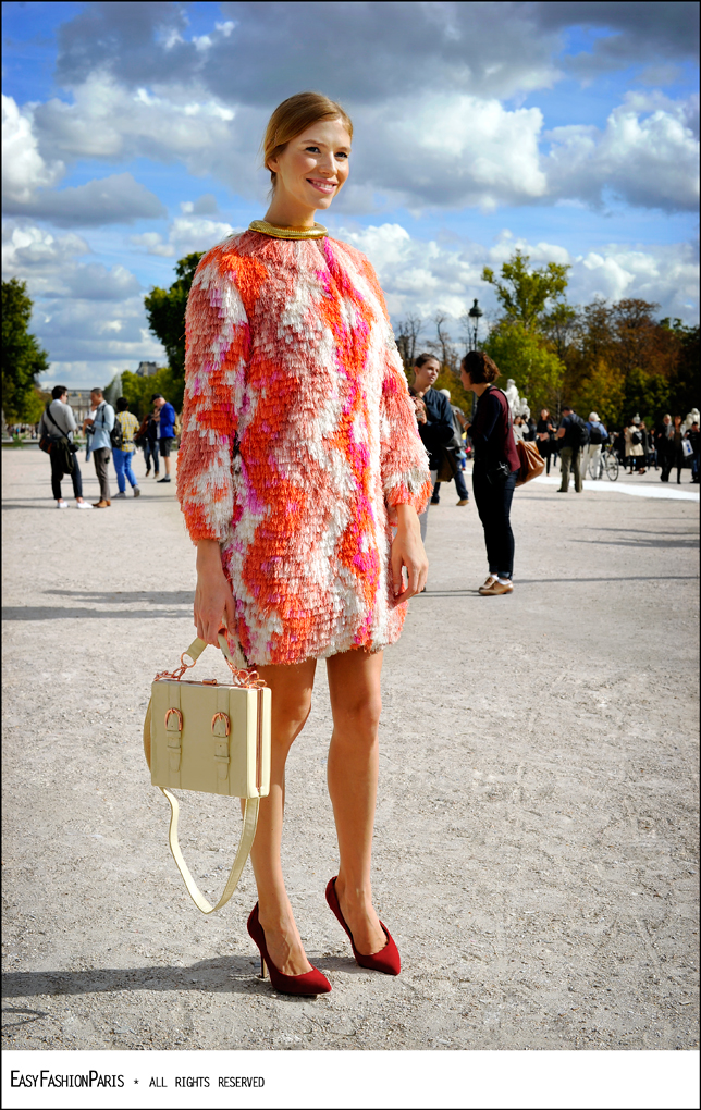 Easy Fashion: Miss Elena Perminova - FW - Paris