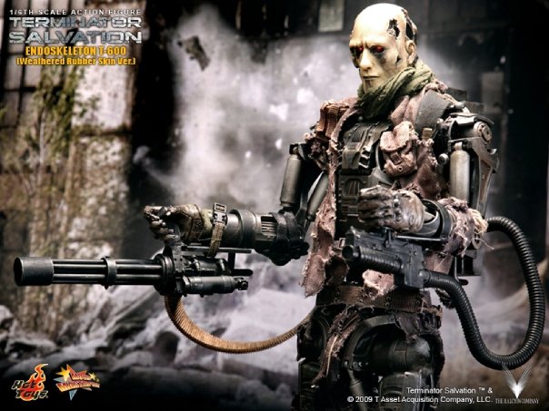 Terminator Salvation - MMS 104 - T-600 Rubber Wheatered Rubber Skin Version 1211040303489737110513467