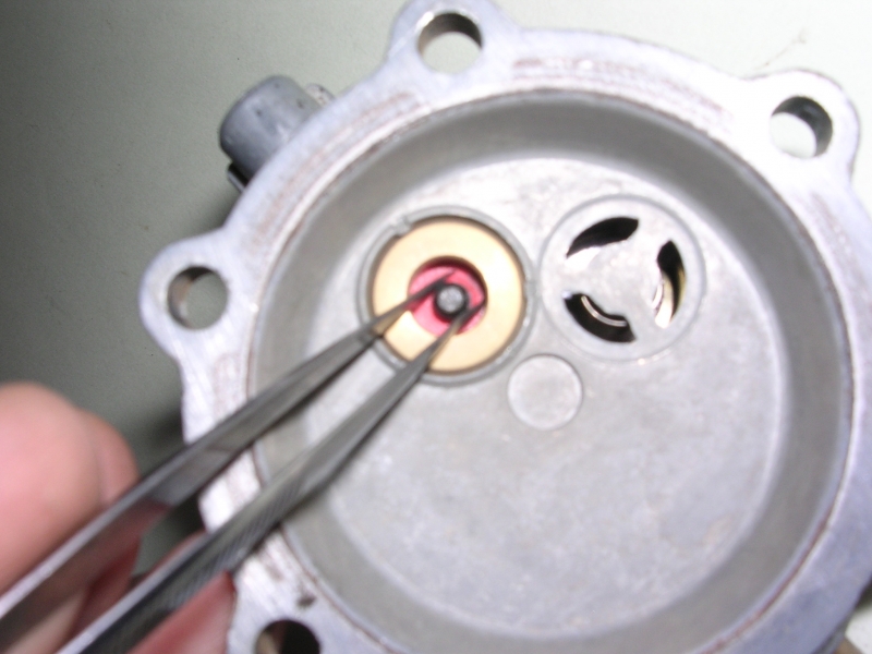 TUTO: Rénovation d'une pompe à essence mécanique 1211060547216076410520367
