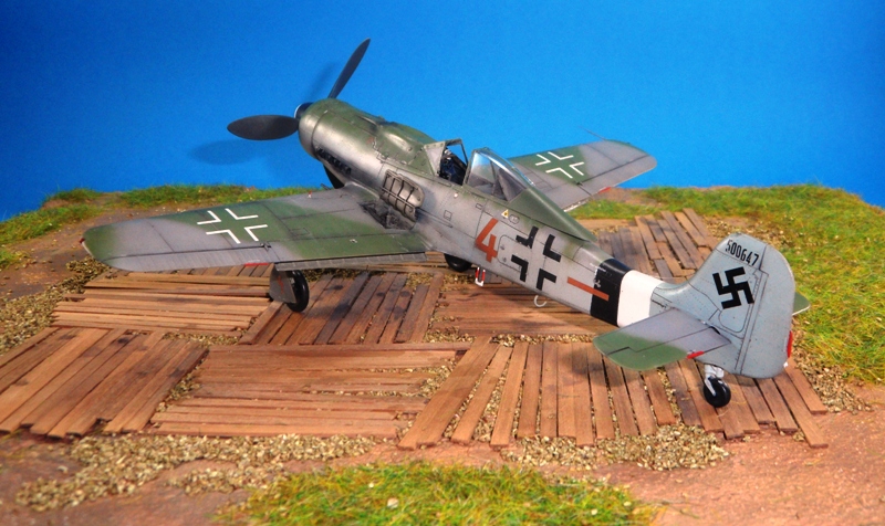 FW 190 D9, 7./JG 26, Hustedt Flugplatz 1945 12112009293914442410576993