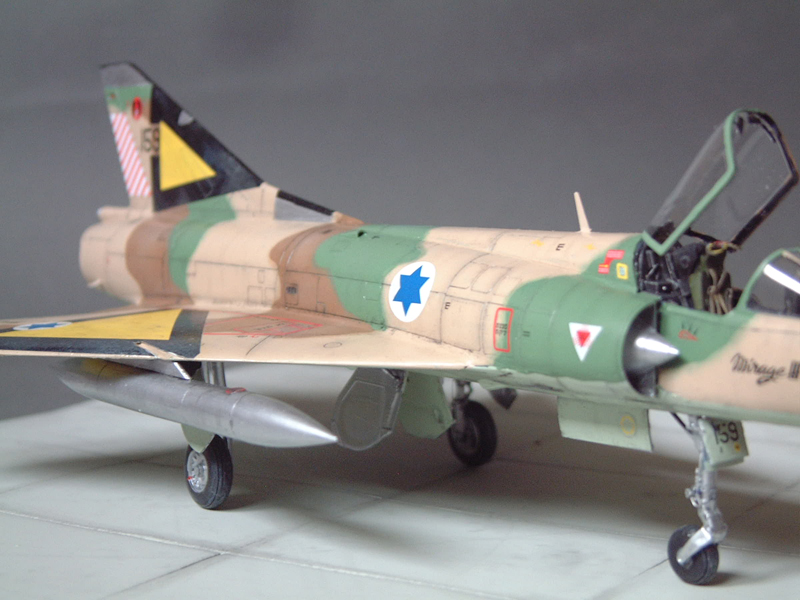 [Eduard] Mirage III CJ - 1/48e - 1211280236104769010604328
