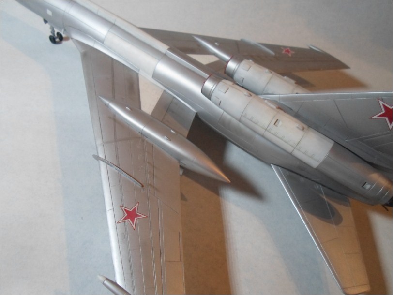 Tu-22 Blinder - Revell - 1/72 1211300607385852910612060