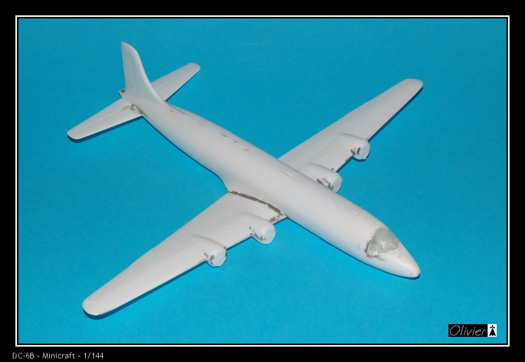 DC-6B - Minicraft 1/144 1212041033102650710625592