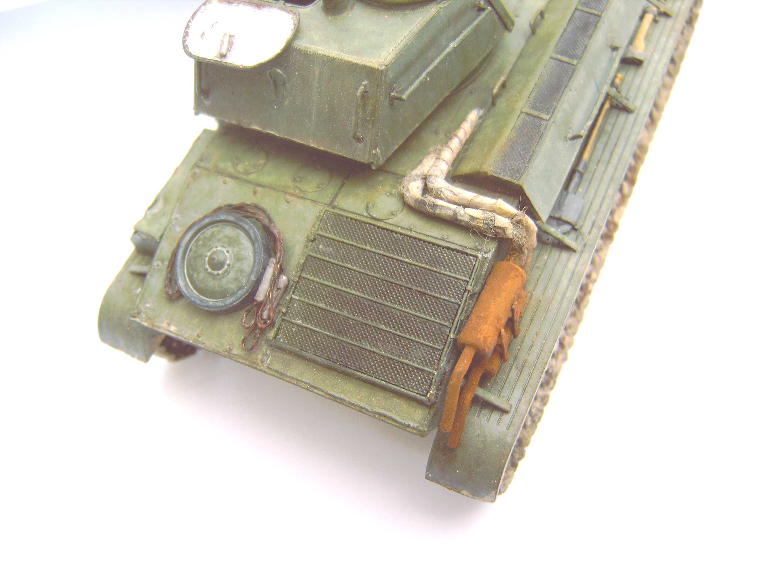 T80 MINIART 1/35 - Page 2 12120803493115273410641343