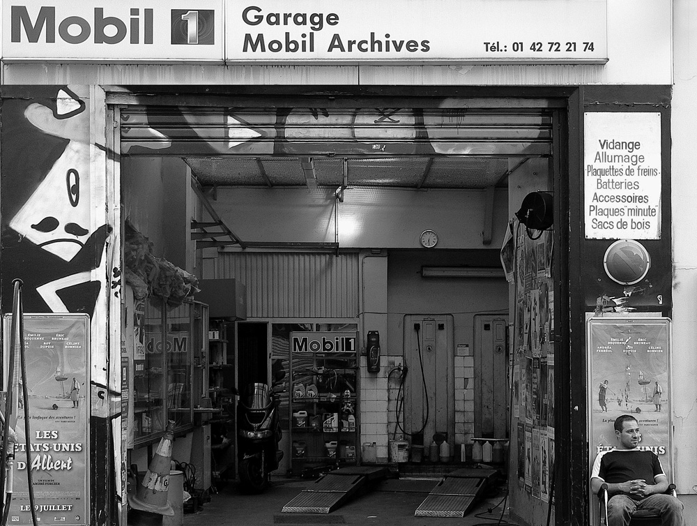 le garage de la rue des archives 1212200503337495710683265