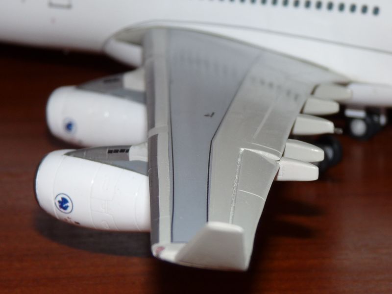 A340-300 Revell 1/144 - Page 4 1301050821195669810731361