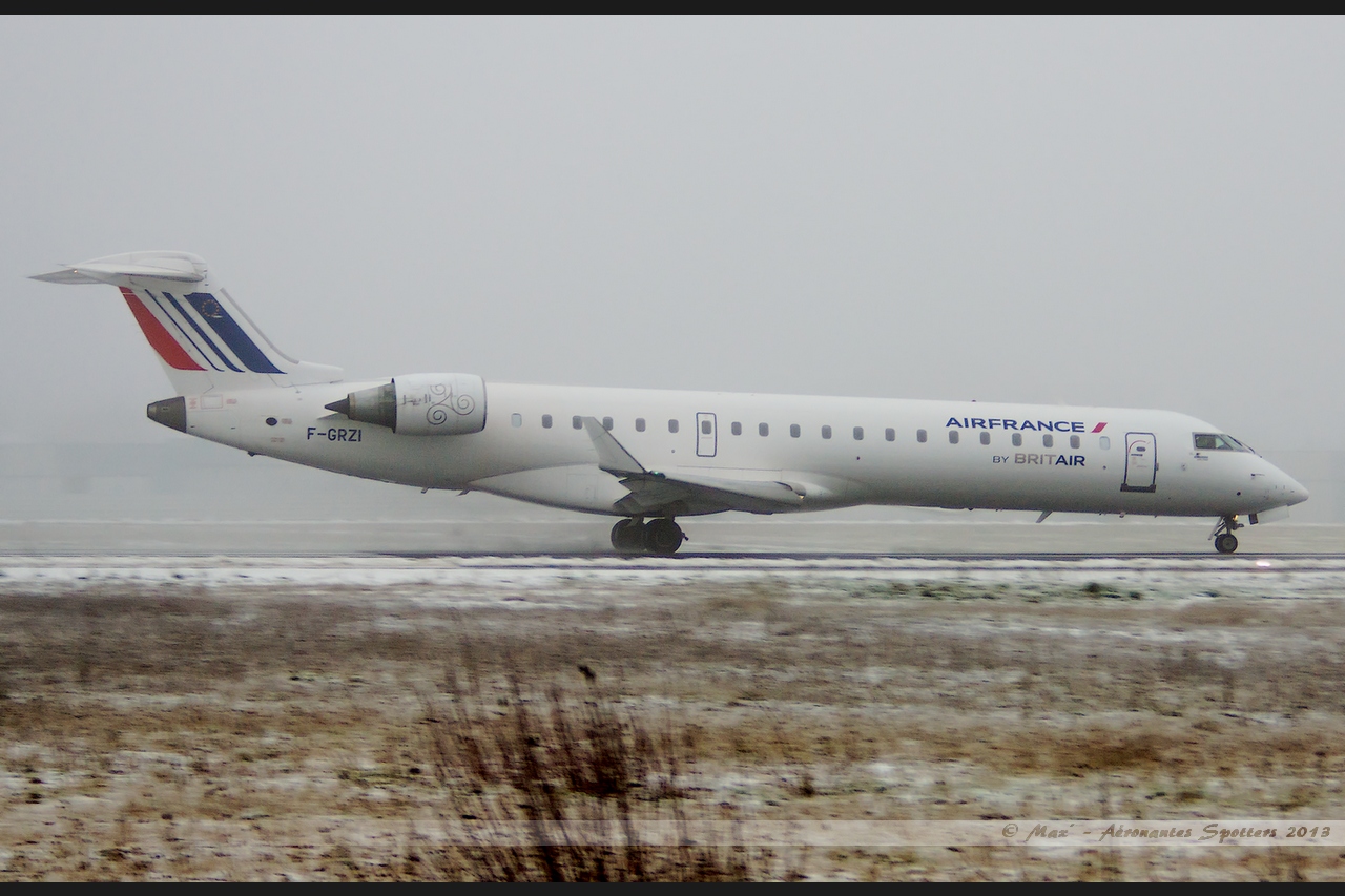Spotting du 18/01/2013 : L'aéroport sous la neige ! 13011810144615922510774036