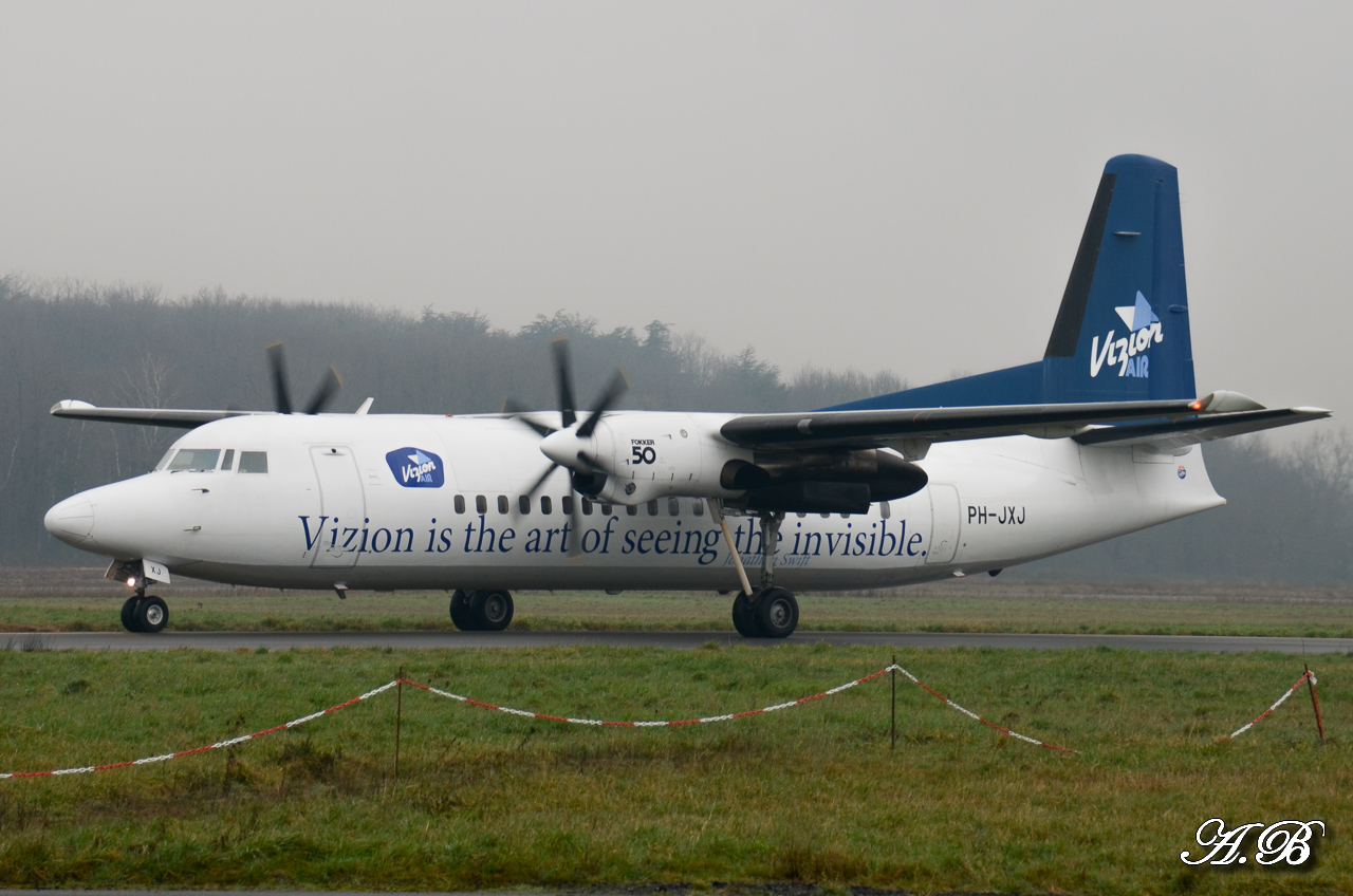 [23/01/2013] Fokker 50 (PH-JXJ) Denim Airways: "Vizion is the art of seeing the invisible" c/s     13012411334815922510795871