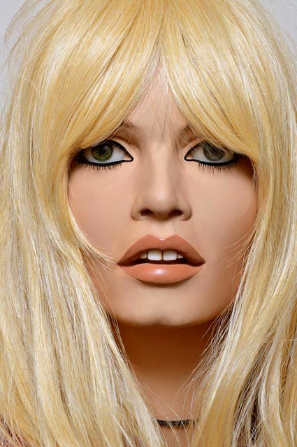  Mon nouveau mannequin de Brigitte Bardot  - Page 5 1302120130569919510859090