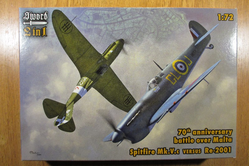 [Sword] Spitfire Mk.Vc / Re.2001 - 70e anniversaire de la bataille de malte 13021507061012658410870024