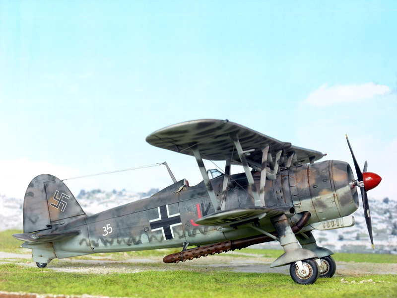 FIAT CR42 LW - 2/NSGr9 TURIN 1944 [ITALERI] 13021907354411241910884732