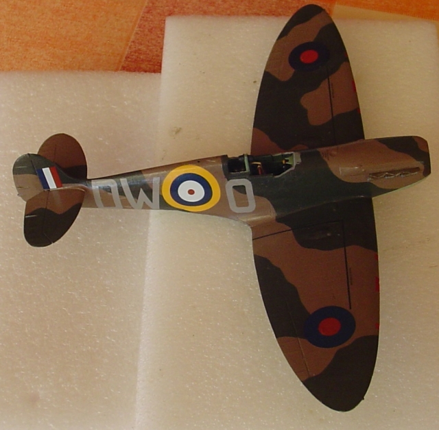 spitfire - Spitfire MK1 - 1/48e Tamiya - Page 2 13030402192516000010931897