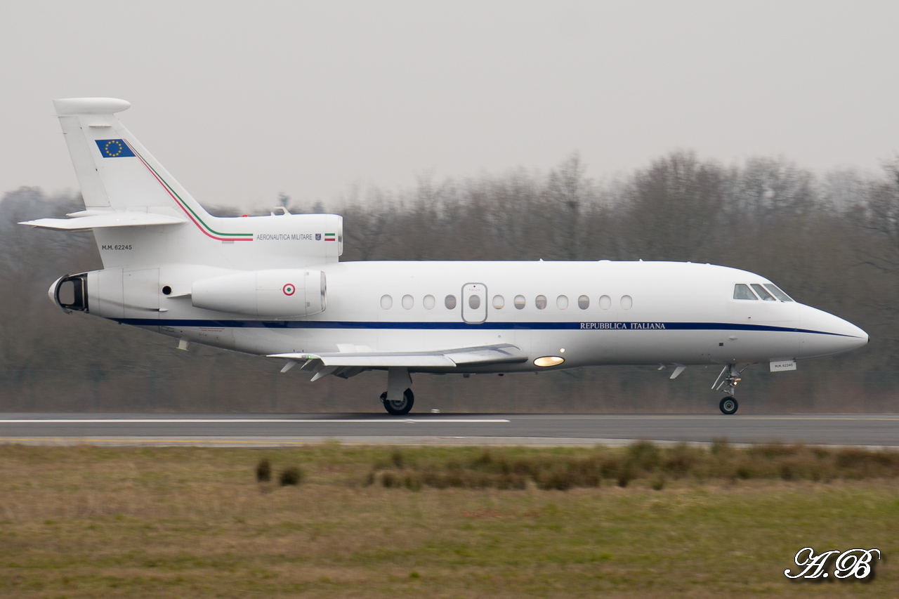 [02/03/2013] Dassault Falcon 900EX (MM62245) Italy - Air Force - Page 2 13030611145715922510939820