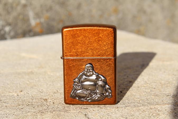 Mon premier Zippo : Le Buddha Emblem (en photos) 13031008291416157610954568