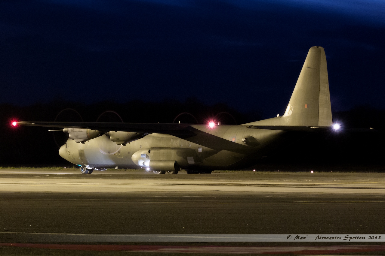 [15/03/2013] Lockheed Hercules C130-4 (ZH875) Royal Air Force 13031509095215922510974378