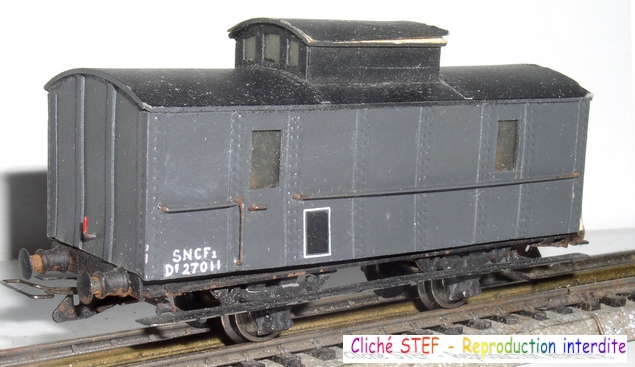 Modellbahntek ]Fourgon M SNCF UIC [ I - 1:32] - Voie 1 - Forum 3Rails