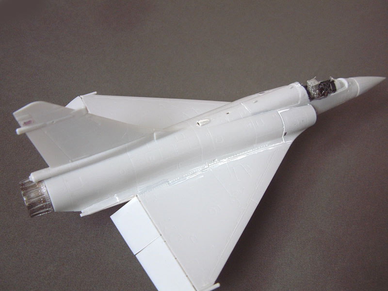 [Kinetic] Mirage 2000-5F - 1/48e - 1303300416054769011029446