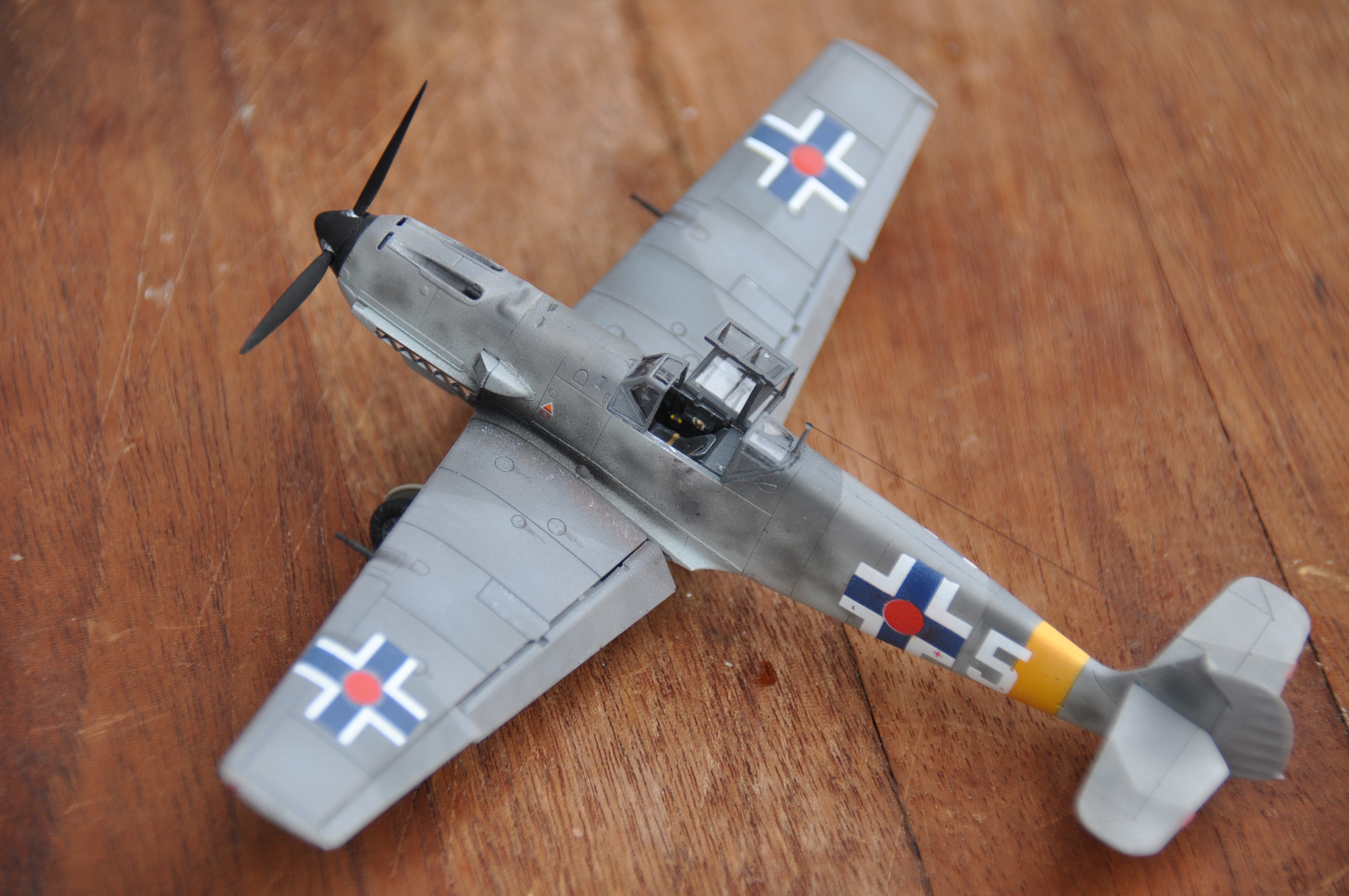 Bf 109 Slovaque (Airfix) - Page 2 13033008291615857811030529