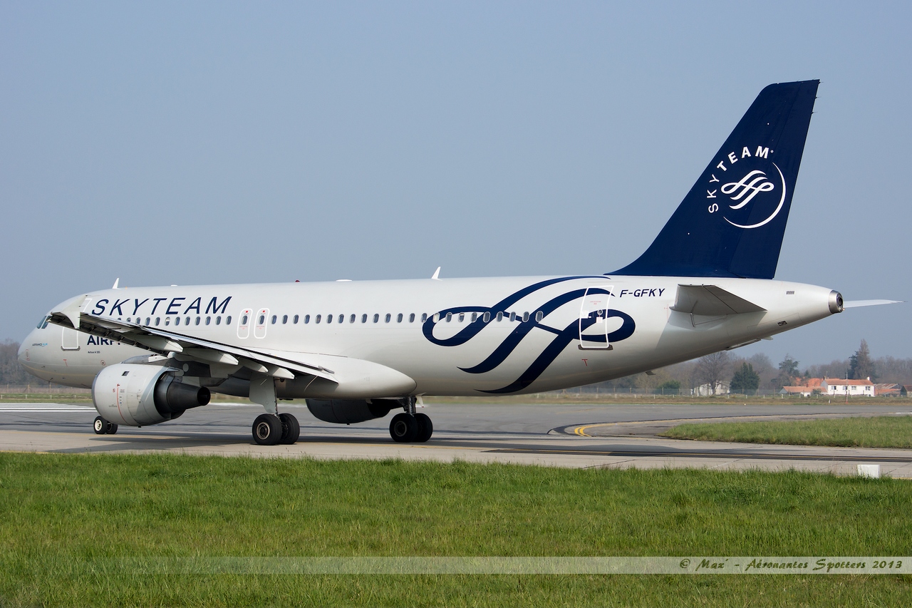 [F-GFKS & F-GFKY] A320 Air France Skyteam c/s - Page 3 13033109173415922511034341
