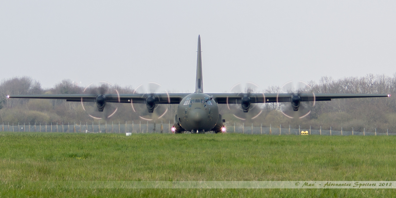 [03/04/2013] Lockheed Hercules C130-5 (ZH883) Royal Air Force 13040412372515922511045838