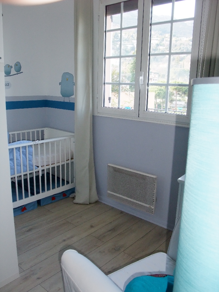 Comment créer 2 espaces séparés dans 1 chambre de 12 m2: parents + bébé? edit:  [ENFIN DES PHOTOS p4] - Page 4 13040506294415916611051612