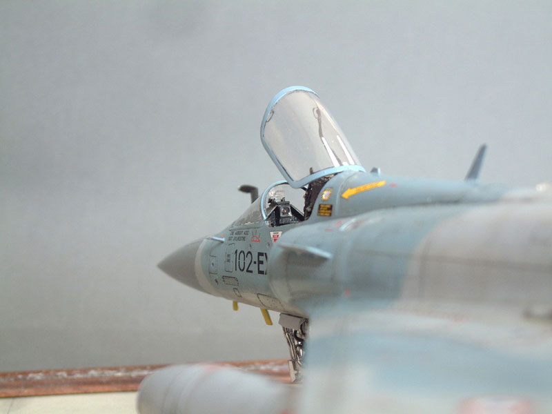 [Kinetic] Mirage 2000-5F - 1/48e - 1304100542474769011070036