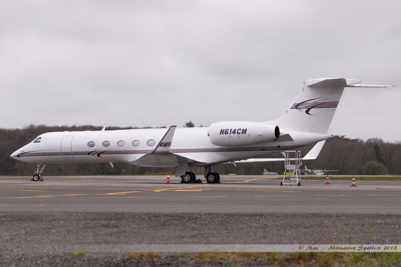 [10/04/2013] Gulfstream Aerospace GV (N614CM) CFA Investments 13041110414816280011075567