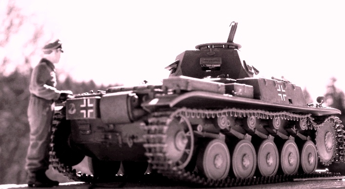 panzer II ausf F Dragon 1/35 Terminé! - Page 7 1304140425016670111084789