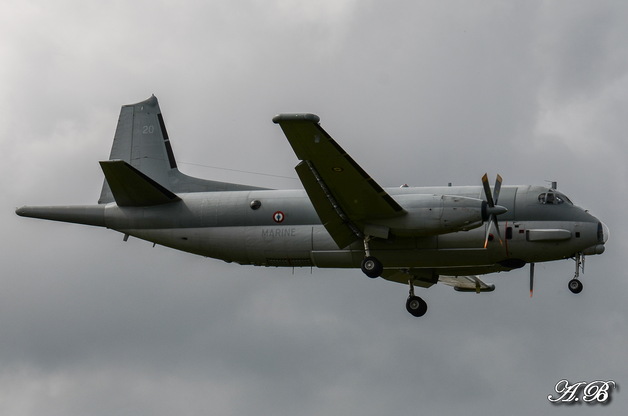 Nantes - Avril 2013 : Tagazous, bizzjets, hélicos, militaires légers et longs courriers...  - Page 3 13042511364816280011122733