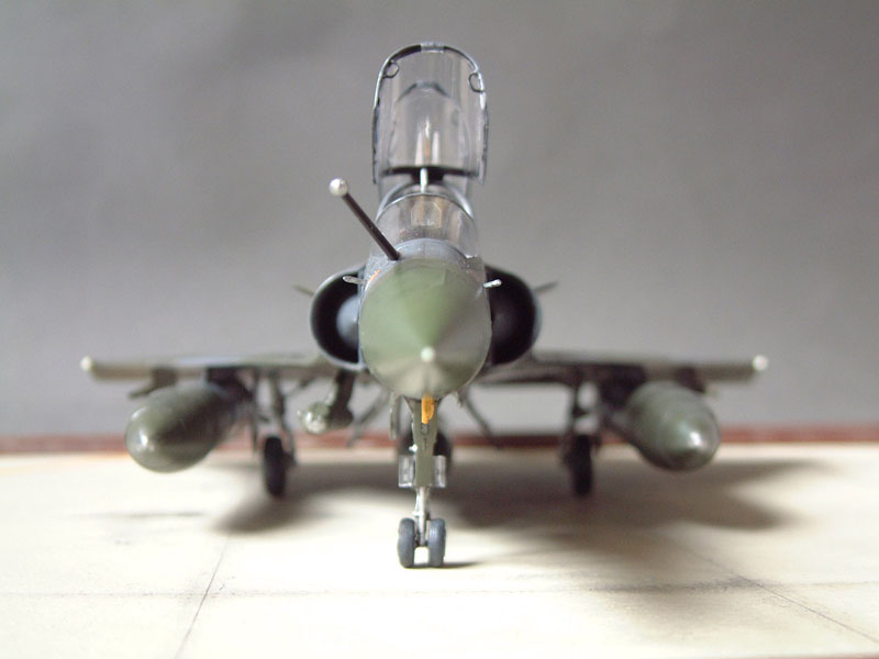 [Kinetic] Mirage 2000D - 1/48e - 1304290536034769011134884
