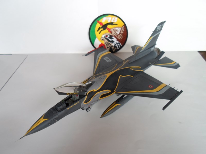 F-16 ADF - Kinetic - 1/48 1304300144575852911138203