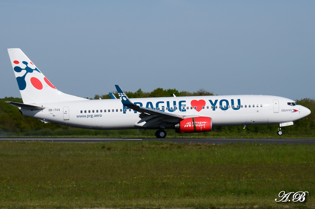 [04/05/2013] 737-8Z9 Travel Service (OK-TVX) "Prague loves you" c/s 13050408070116280011153048