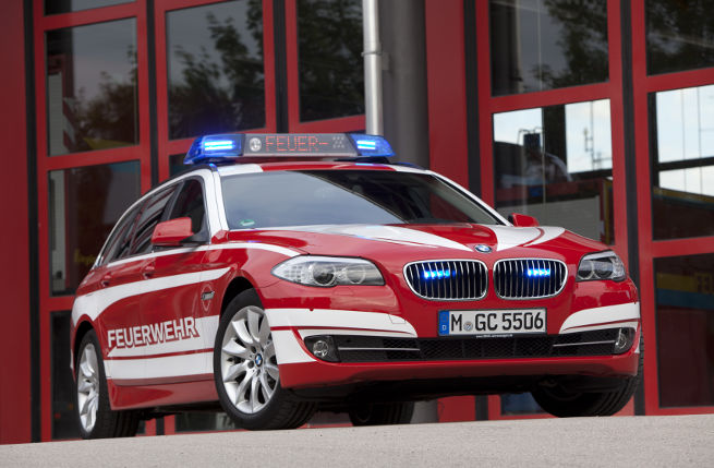 BMW_Serie.5_Touring_Fire_Commander_car_13050802020101