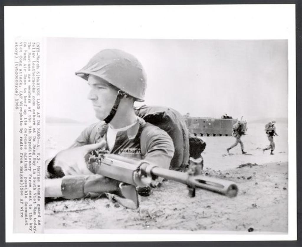 Les Images de la Guerre du Vietnam - Page 4 1305090913023523011171698