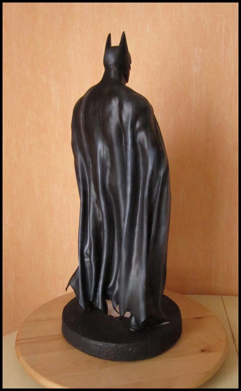 Batman statue 1/4 (Alex Ross version) 13052006054616083611209482