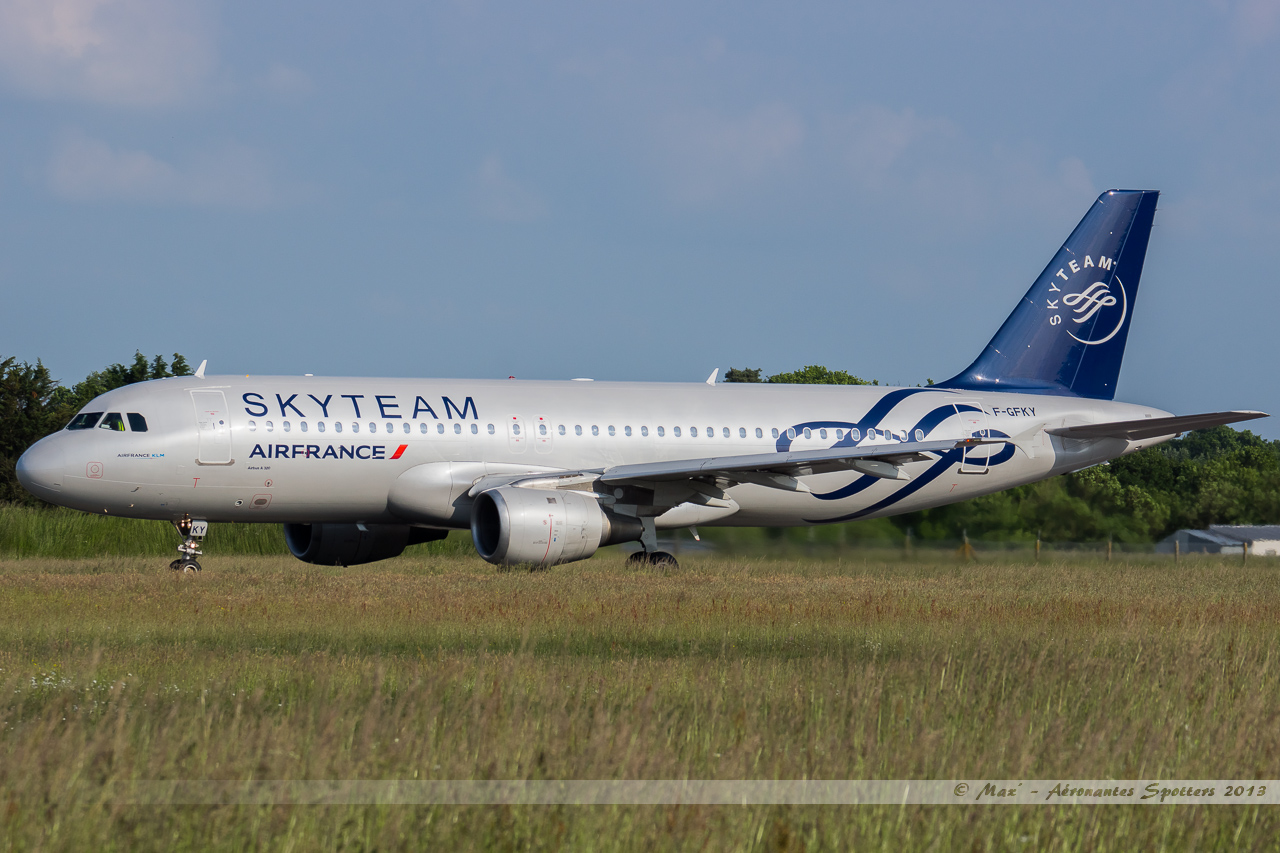 [F-GFKS & F-GFKY] A320 Air France Skyteam c/s - Page 3 13060201455416463311253667