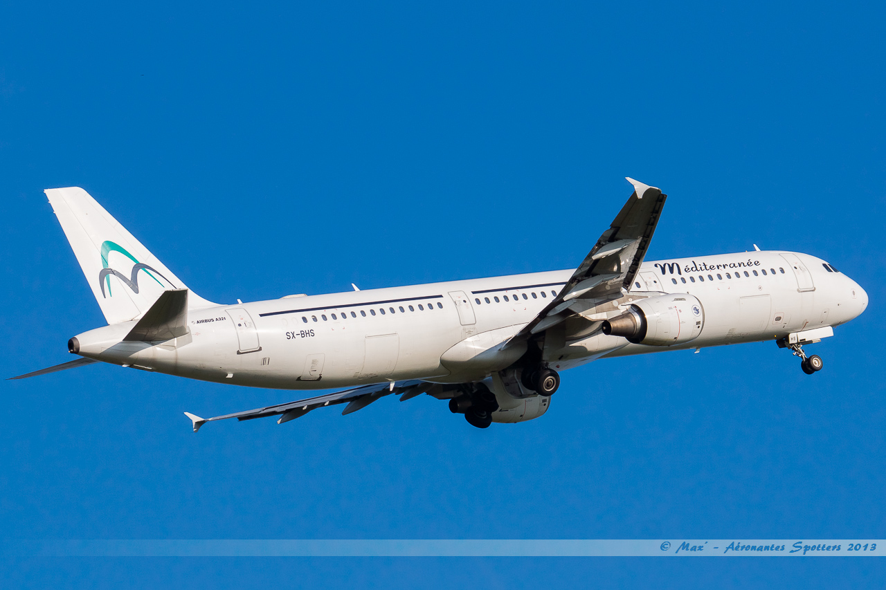 Spotting du 01/06/2013 : A320 Cosmo/Smartwings + A320 AF Skyteam + 737 Luxair +... 13060201455516463311253668