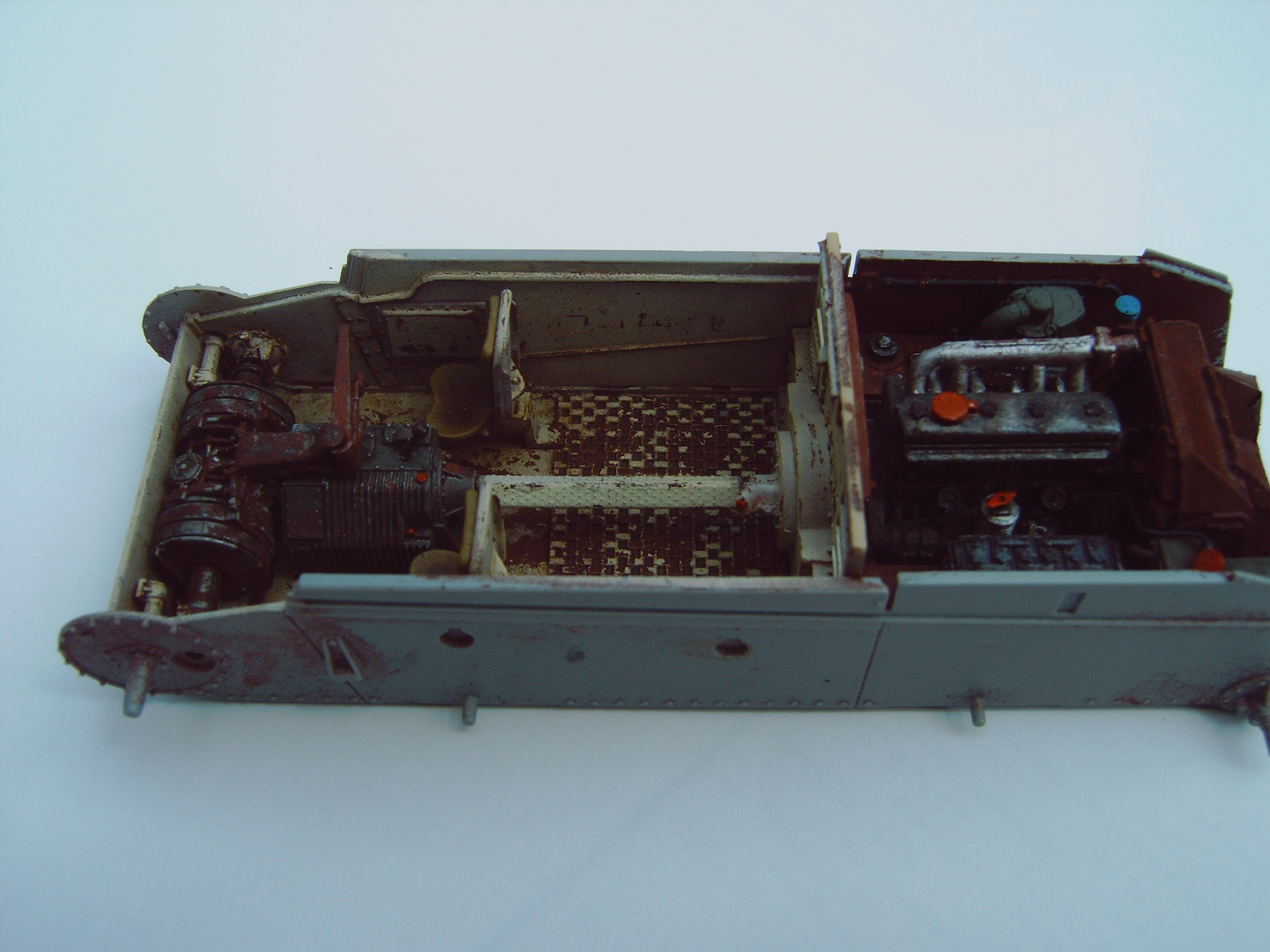 AUFKLARUNGSPANZER 38 t Dragon 1/35 - Page 2