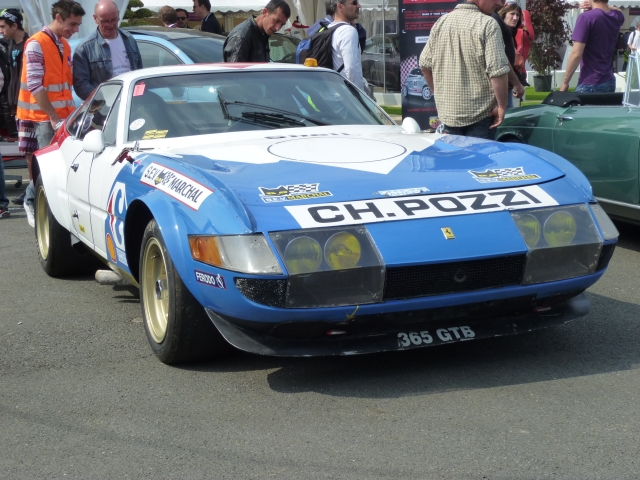 une visite au circuit du val de Vienne : 500 Ferrari pour le cancer 13060711582813504511268974