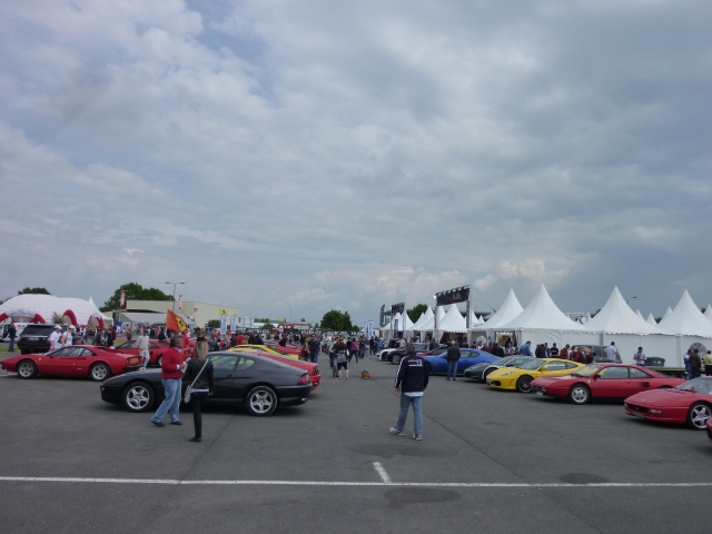 une visite au circuit du val de Vienne : 500 Ferrari pour le cancer 13060712240213504511269026