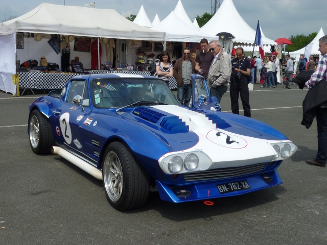 une visite au circuit du val de Vienne : 500 Ferrari pour le cancer 13060712272413504511269031