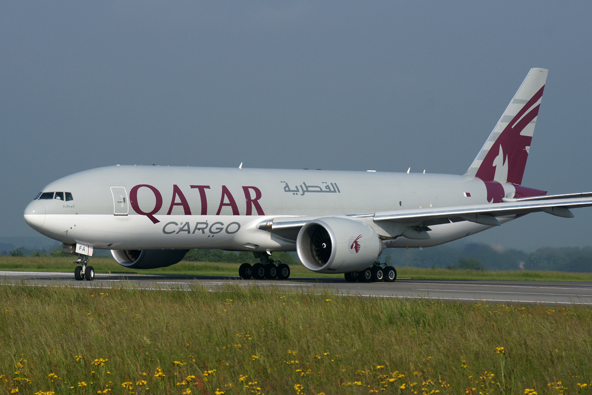 5822 B777F A7-BFA Qatar Cargo