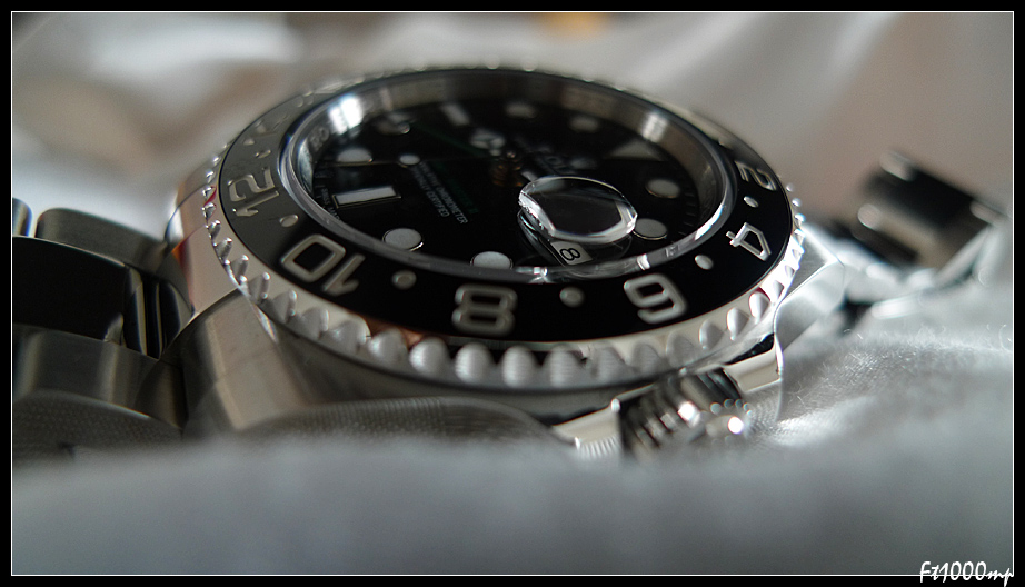 [PACKSHOT] Rolex GMT 116710 13060910540113888911274308